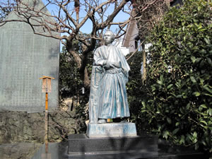 阪本竜馬の像