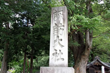 zK