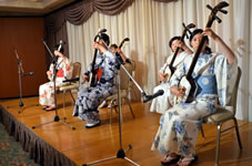 �܏��쌴�s���z�e���ɂāA�[�H��A�u�Ìy�O�����̐����t�v