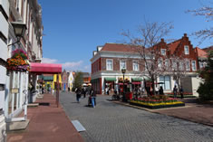 �����K����̌�����Ώ�̕������D��Ȃ��X���݂́A�܂�Œ����̃��[���b�p�B