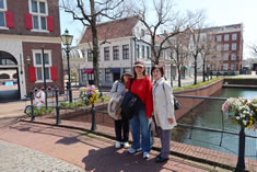 �����K����̌�����Ώ�̕������D��Ȃ��X���݂́A�܂�Œ����̃��[���b�p�B