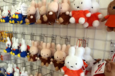 �L�O�� �~�b�t�B�[�̂ʂ�����ݍw���B